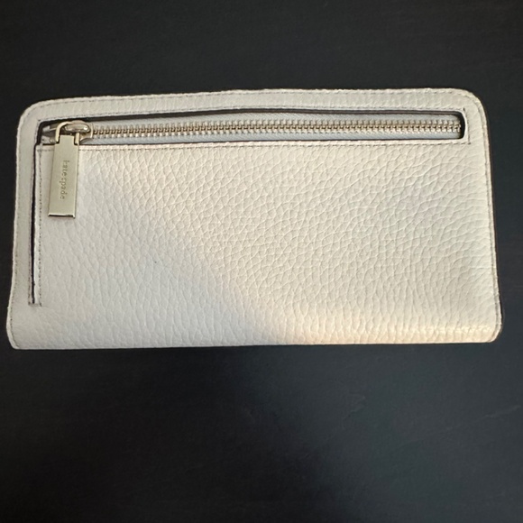 Kate Spade Dumpling Large Slim Bifold Wallet Parchment - Picture 2 of 4